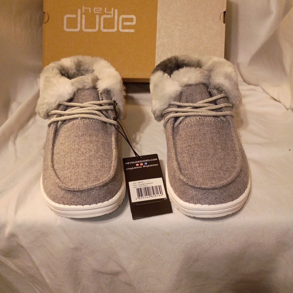 Hey Dude Women's Ankle Boots in Gray with Faux Fur